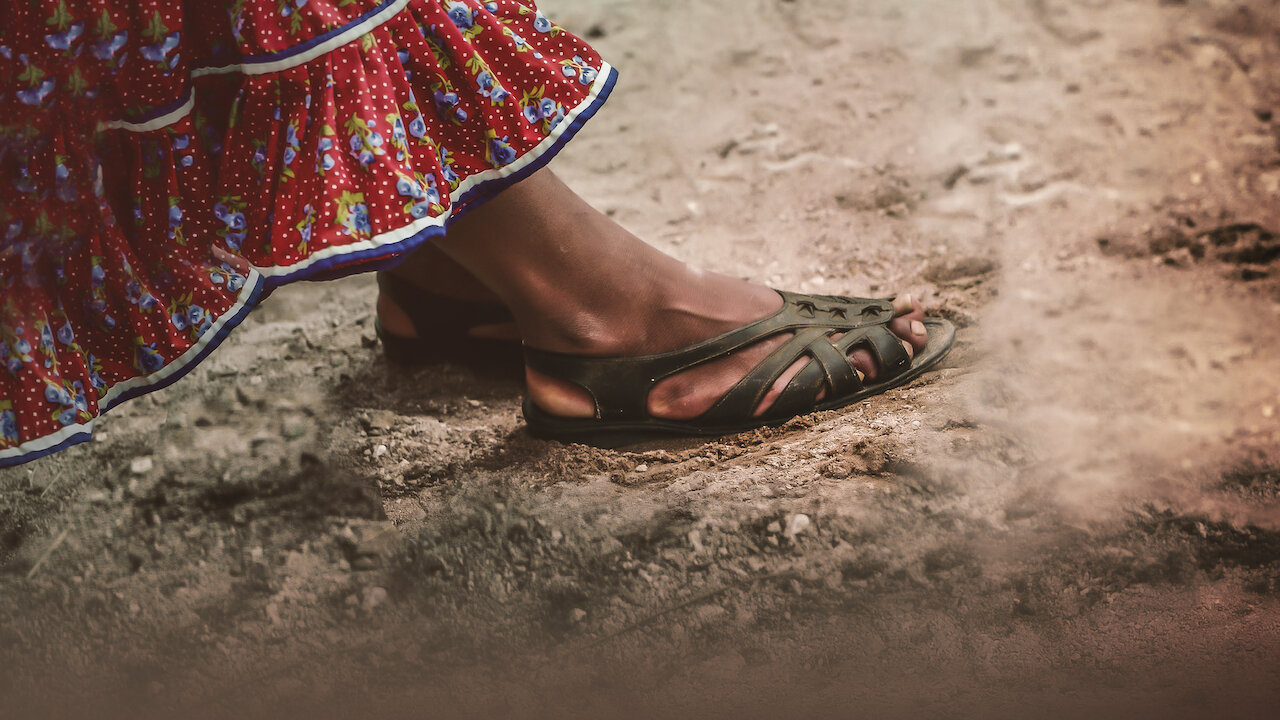 Lorena, Light-Footed Woman | Netflix Official Site